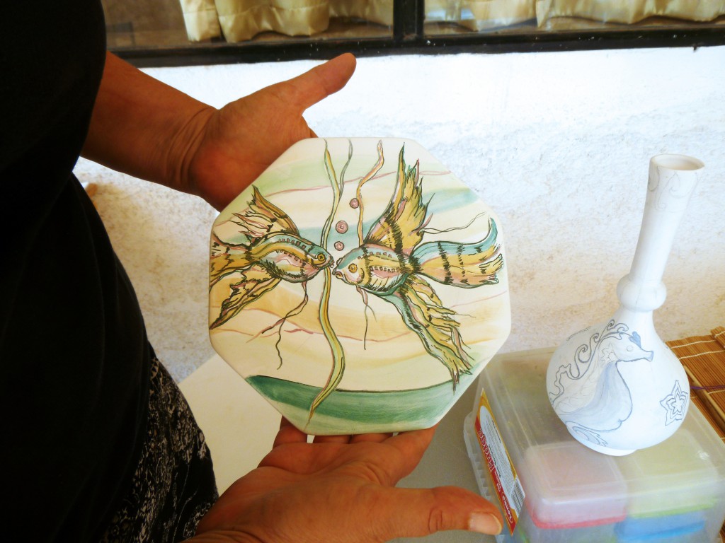Decorating ceramics / Delft blue