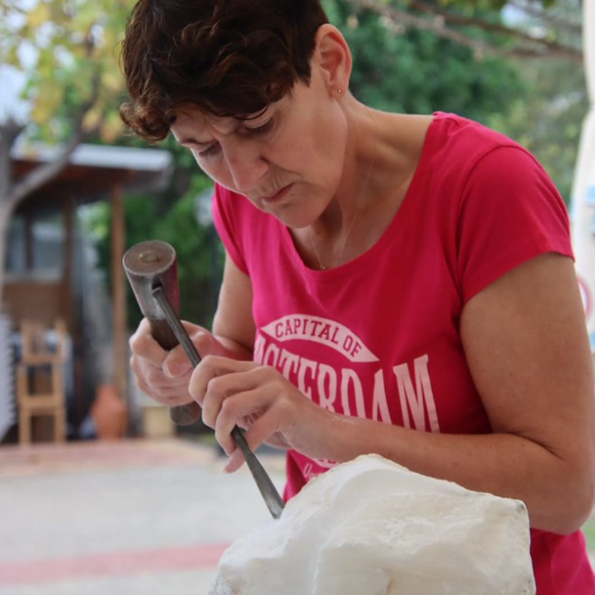 Beeldhouwen in steen